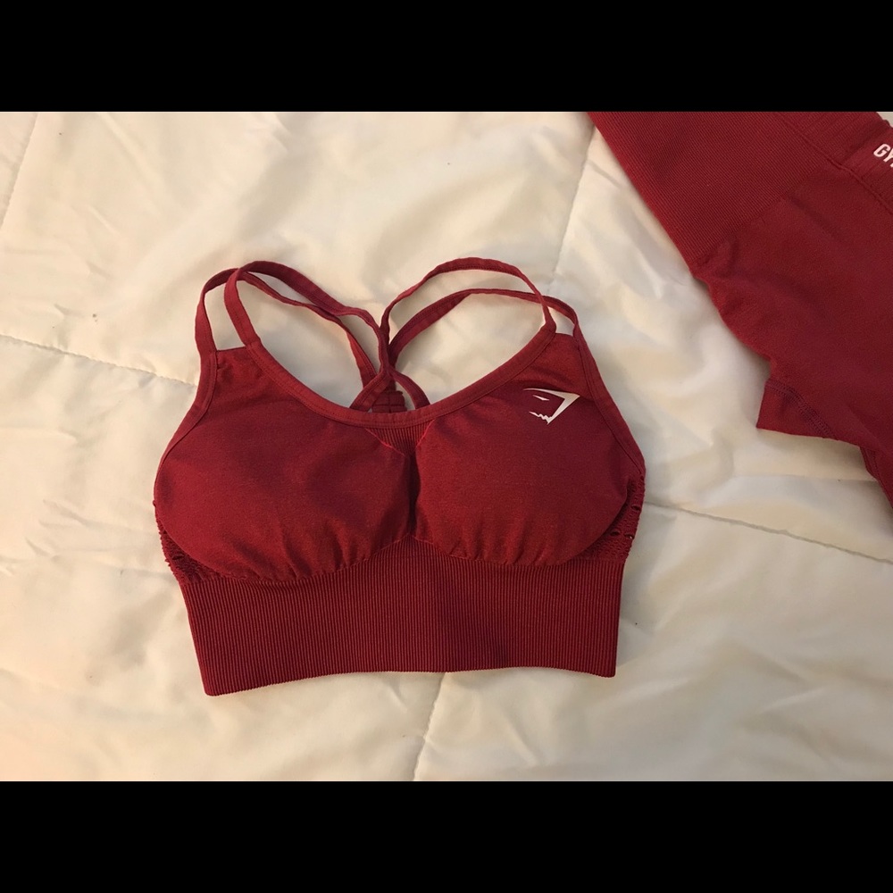 Gymshark sports bra beet red